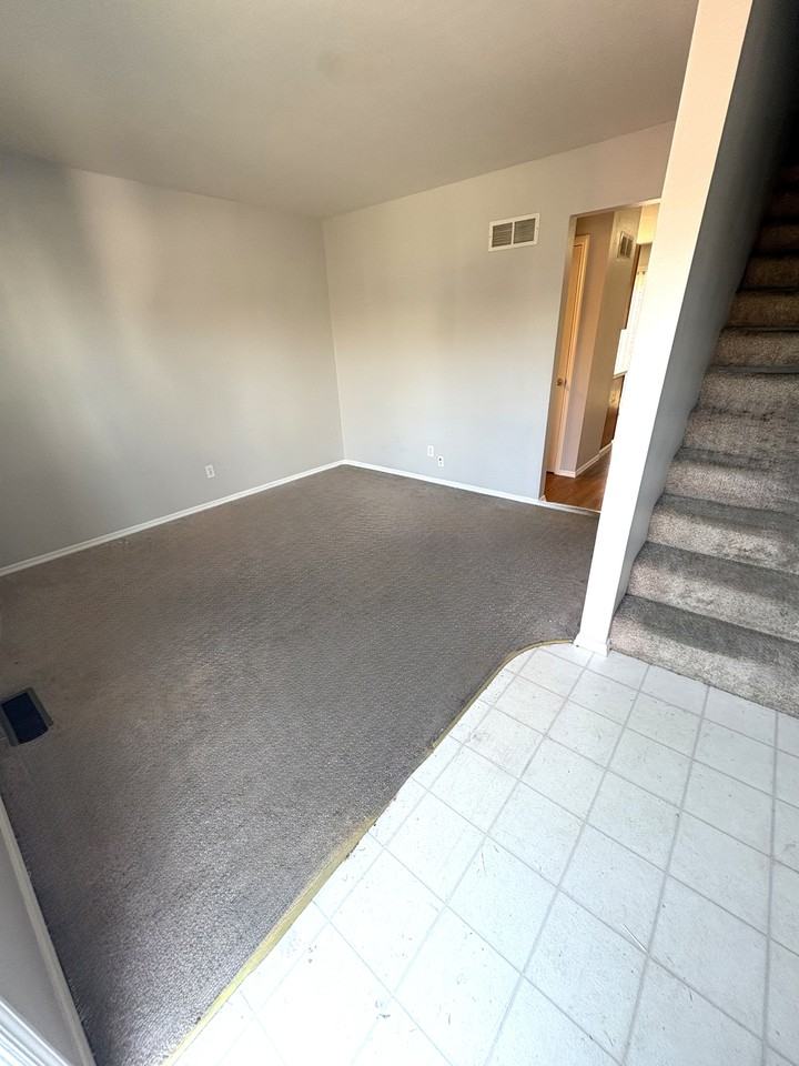 1124 Waycross Pl #1124 - Photo 5 of 15