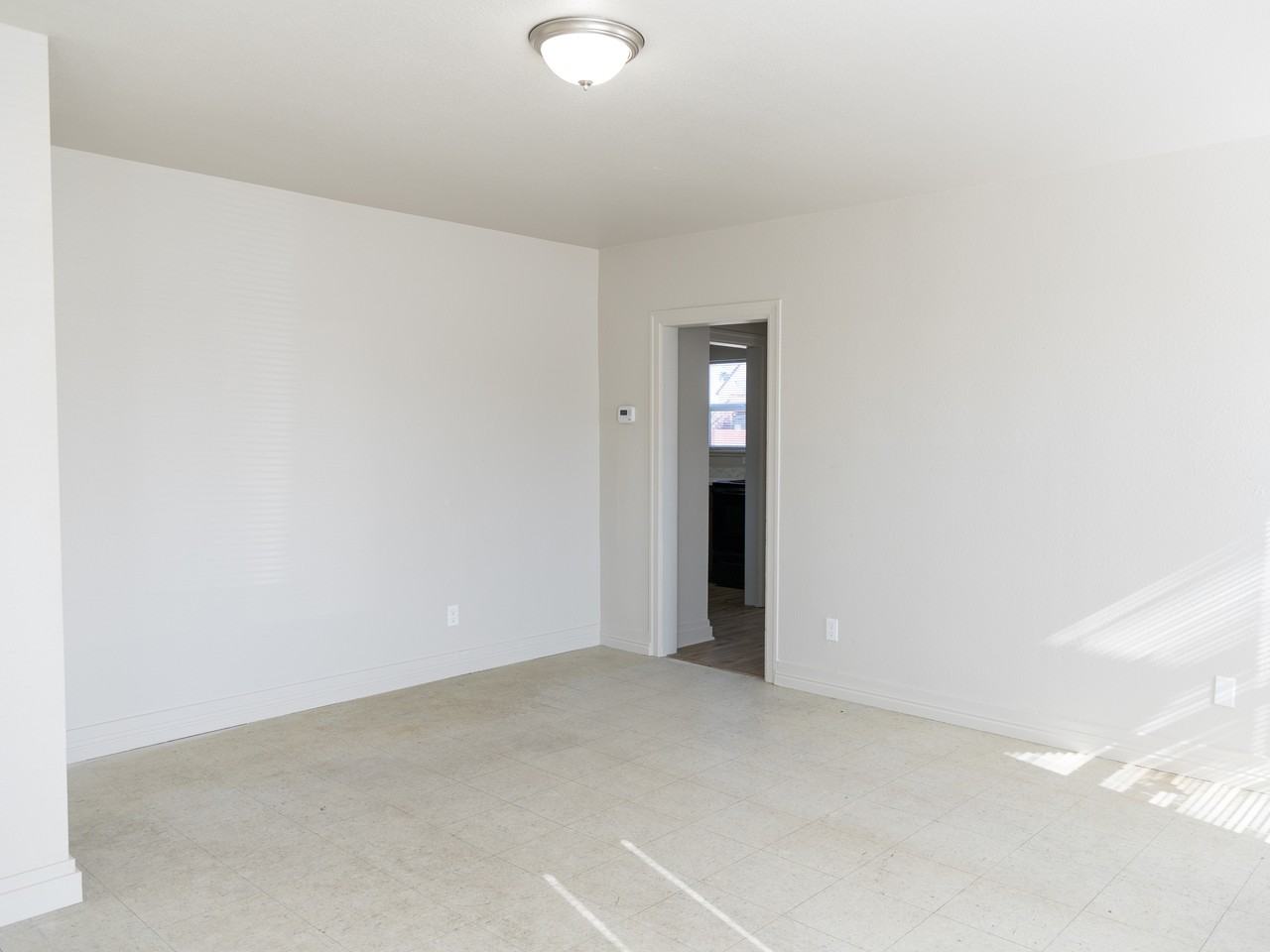92 Nw 2nd Ave #92-1 - Photo 6 of 10
