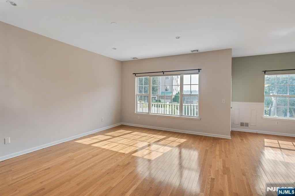 66 Bergen Ridge Rd Unit 1 - Photo 6 of 26