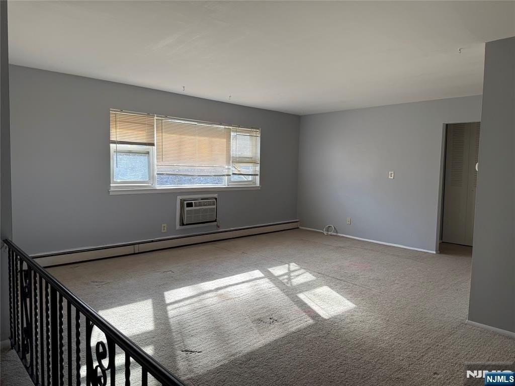 2-18 Virginia Dr - Photo 4 of 11