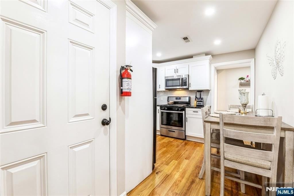 604 N 8th St - Photo 7 of 13