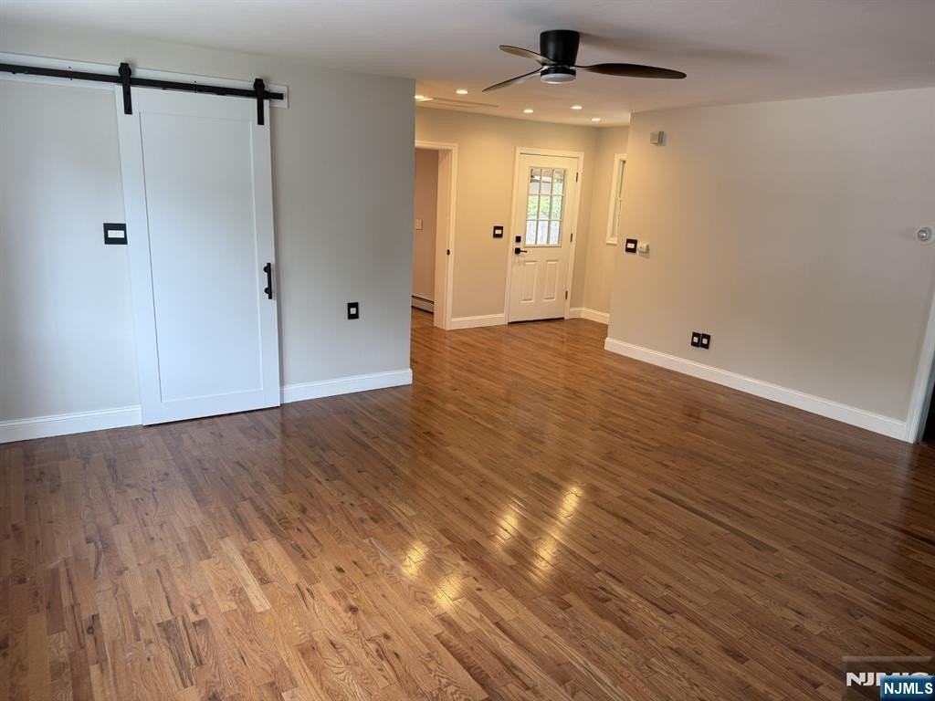 27 Summit Ave - Photo 7 of 12