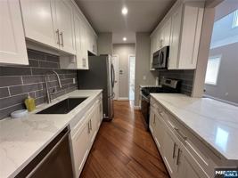 featured image of 16 Engle St