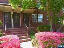 2205 Center Ave Apt D #Apt D - Photo 1 of 1