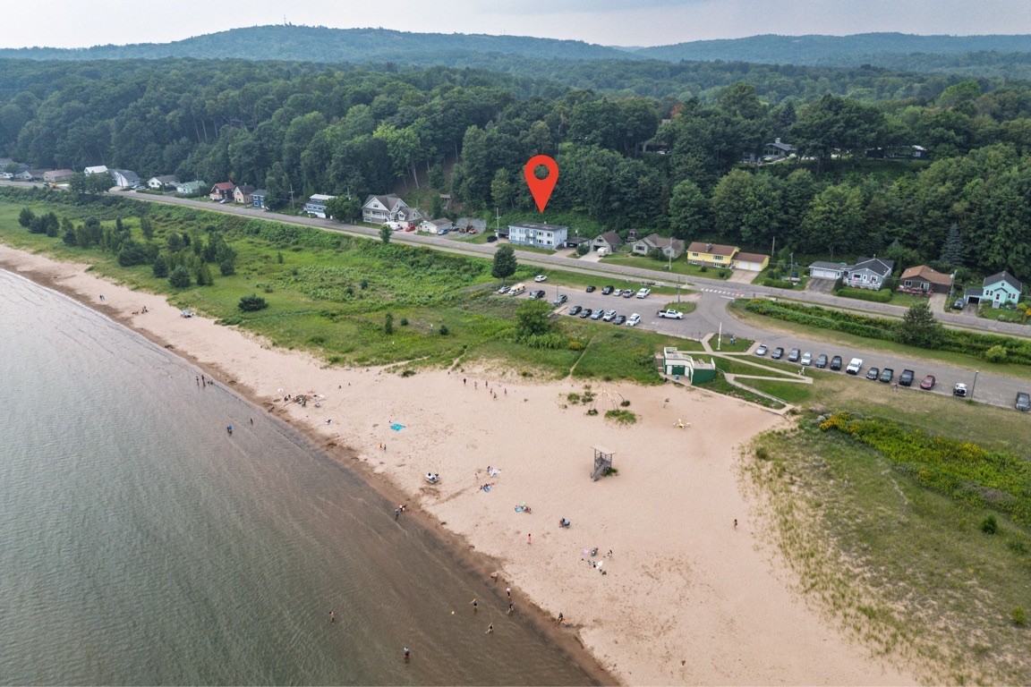 830 S Lake St #1 - Photo 2 of 19