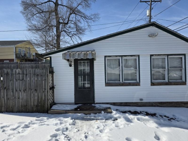 48 1/2 E Main St #1 - Photo 2 of 2