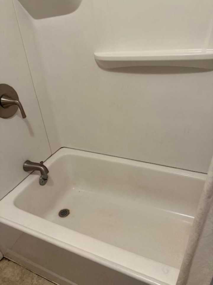 109 North St - Photo 3 of 6