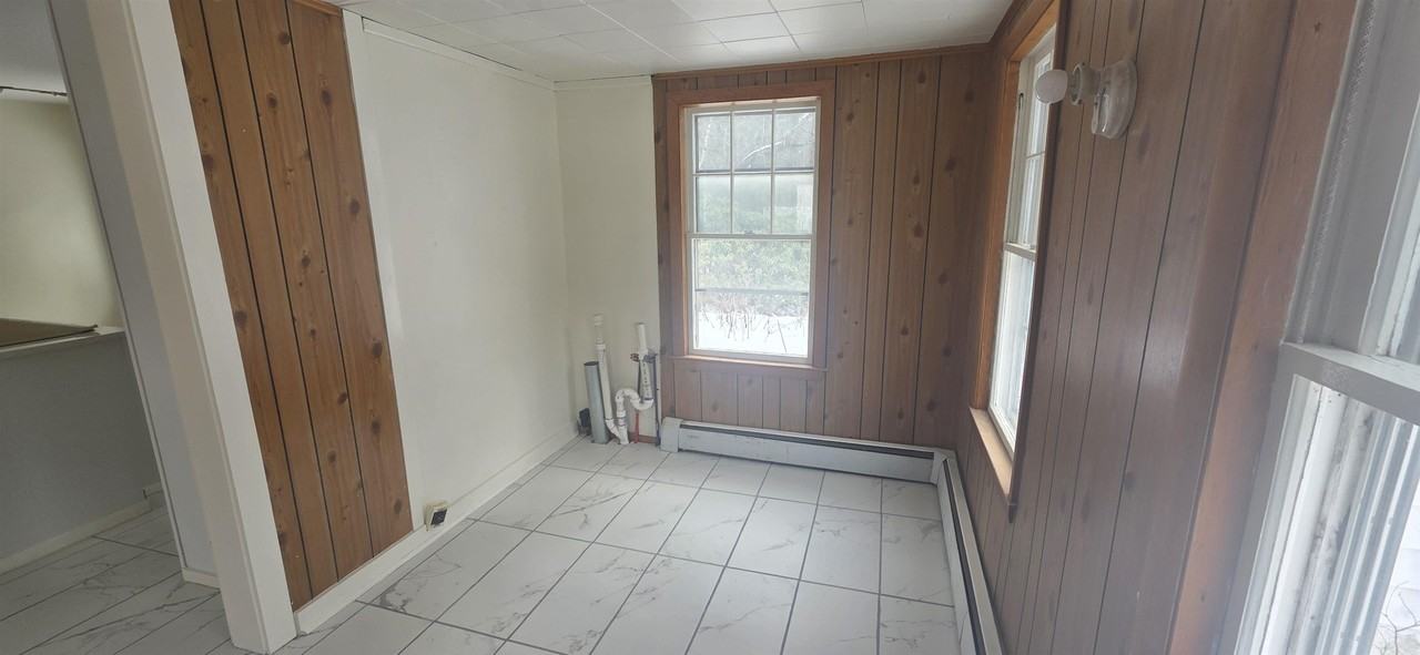 40 Goyette Ave - Photo 2 of 12