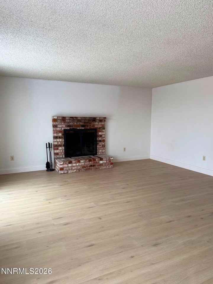 1702 Bonita Vista Dr - Photo 5 of 20