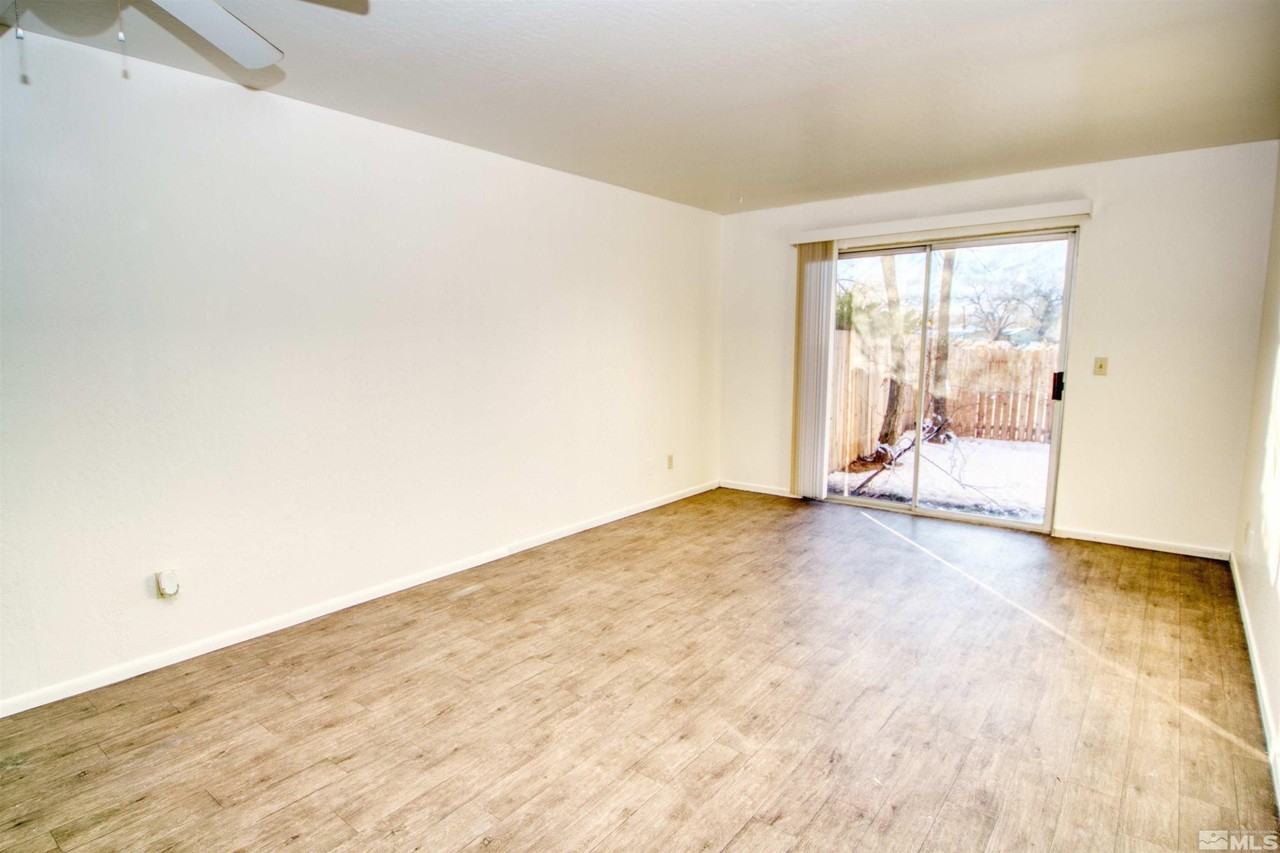 3418 Imperial Way Apt C - Photo 5 of 12