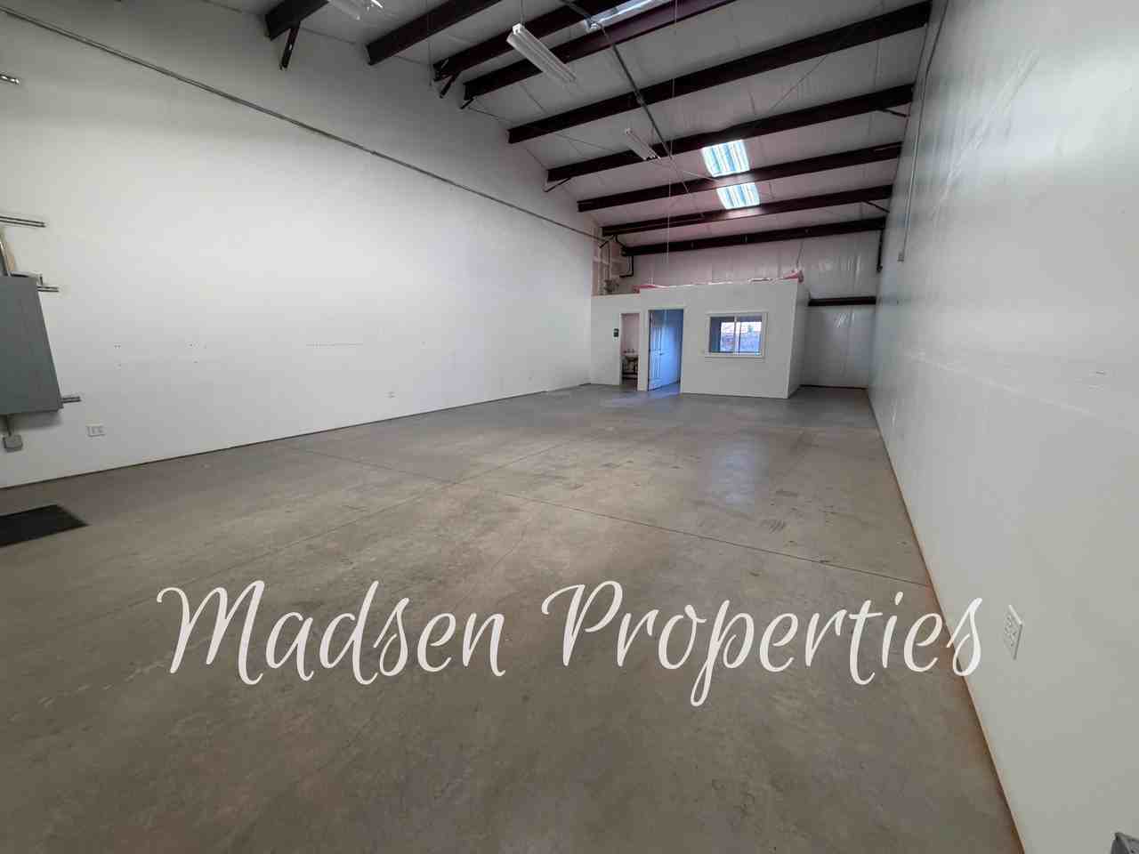 1115 Ewald Ct #B - Photo 5 of 14
