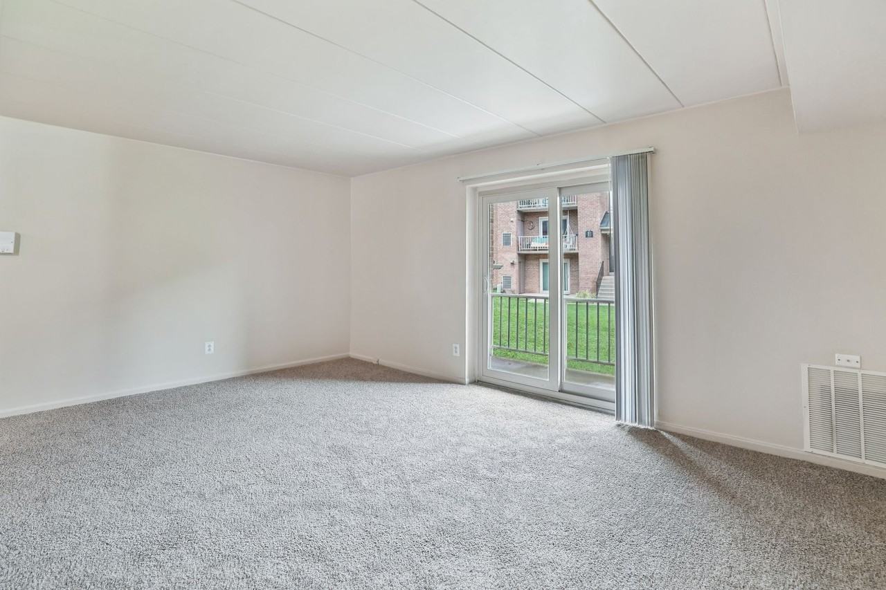 275 Glen Riddle Road - Photo 6 of 25