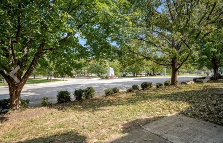 105 4th Ave #1 - Photo 2 of 19