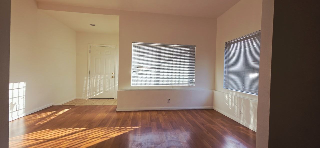 2779 W 8th St #2779 - Photo 4 of 5