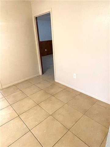 1813 Abadie Ave - Photo 5 of 14