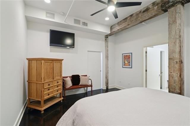 900 S Peters St #8 - Photo 6 of 27