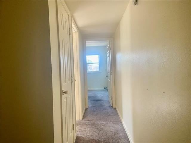 404 Commerce St - Photo 5 of 10