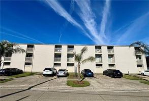 featured image of 2330 Edenborn Ave #116