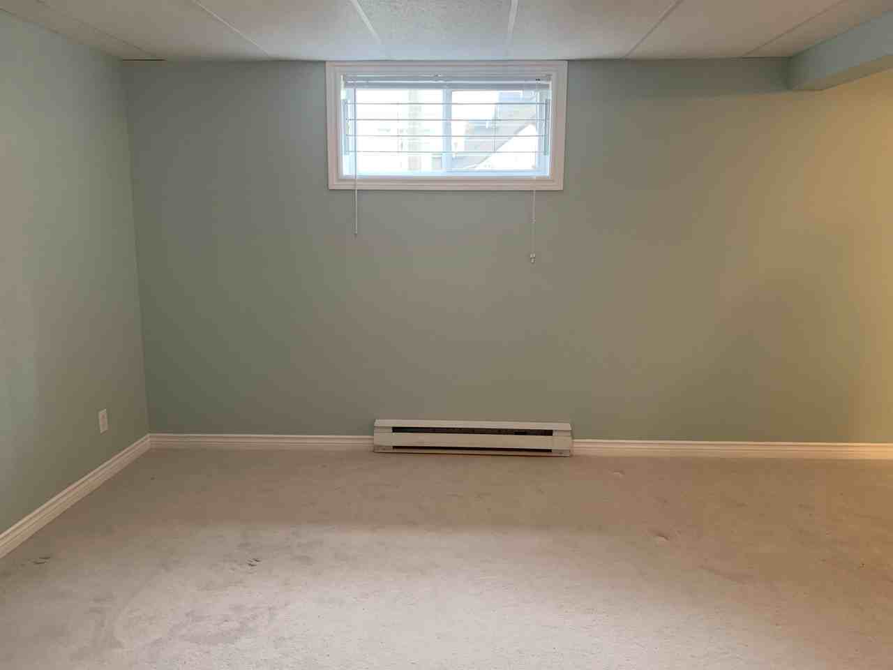 6 Sarasota Crt #1 - Photo 5 of 32