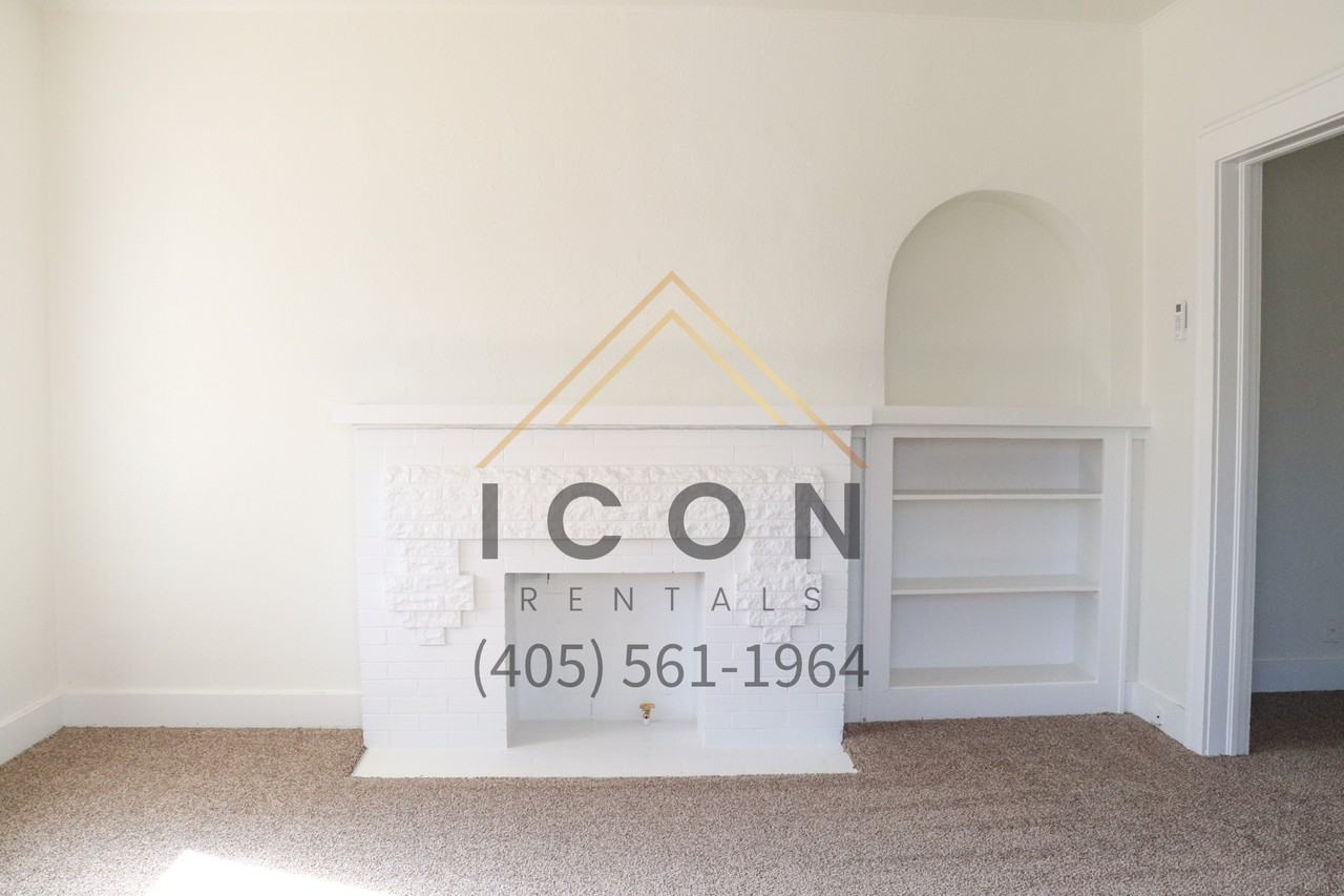 3145 Nw 14th St #1 - Photo 3 of 11