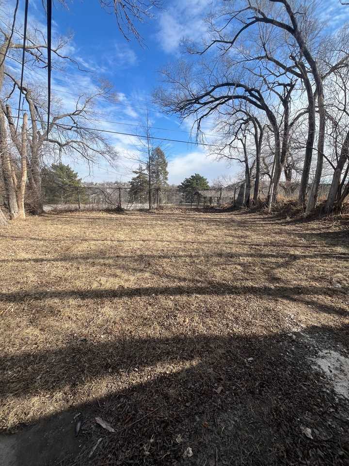 2237 N 38th Ave #1 - Photo 7 of 15