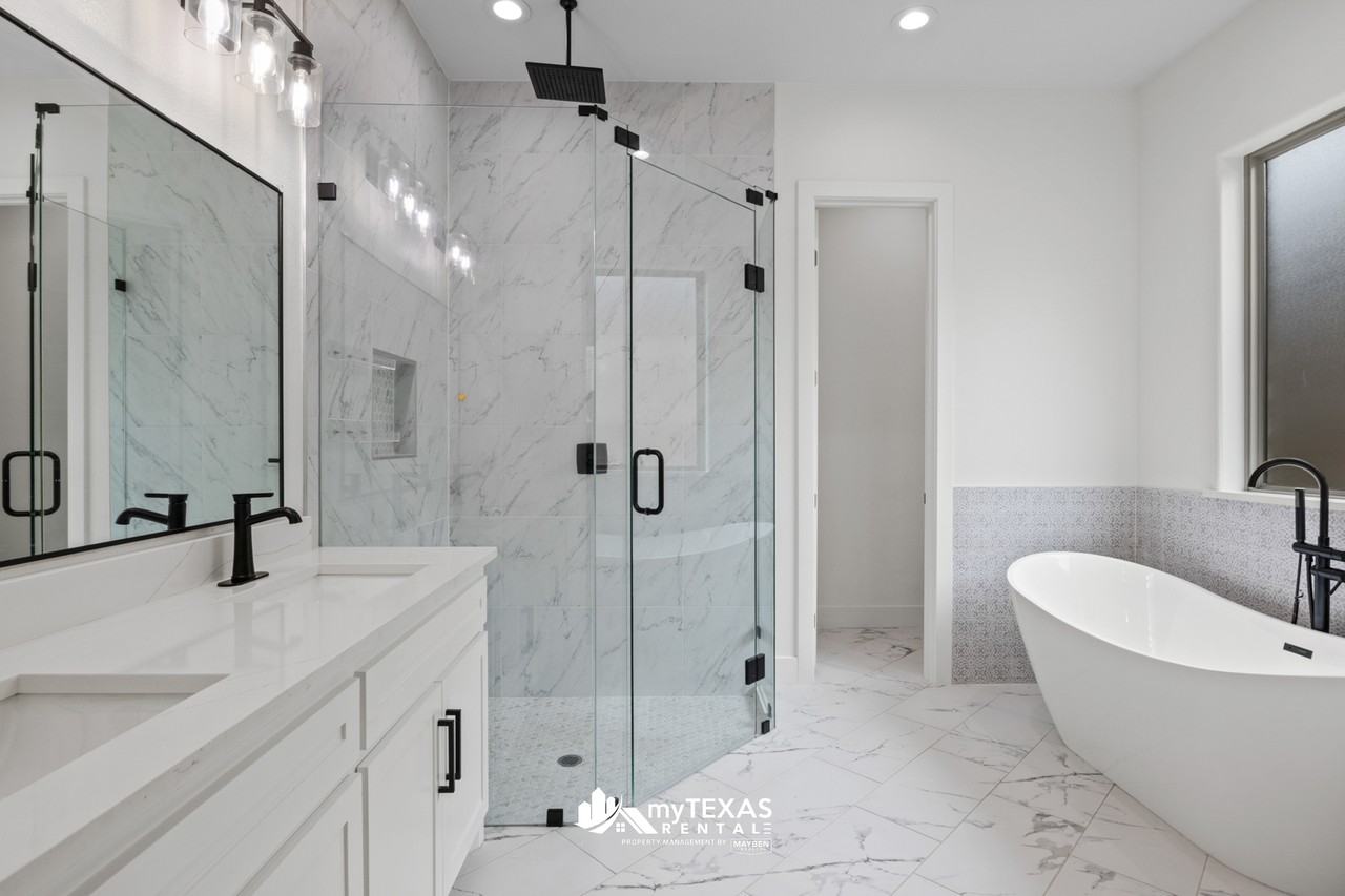 255 Kathryns Ct #1 - Photo 2 of 10