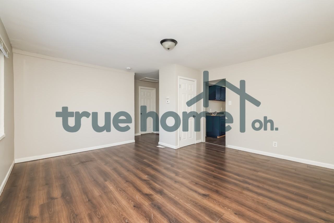 3560 Stanford Pl #2 - Photo 4 of 15