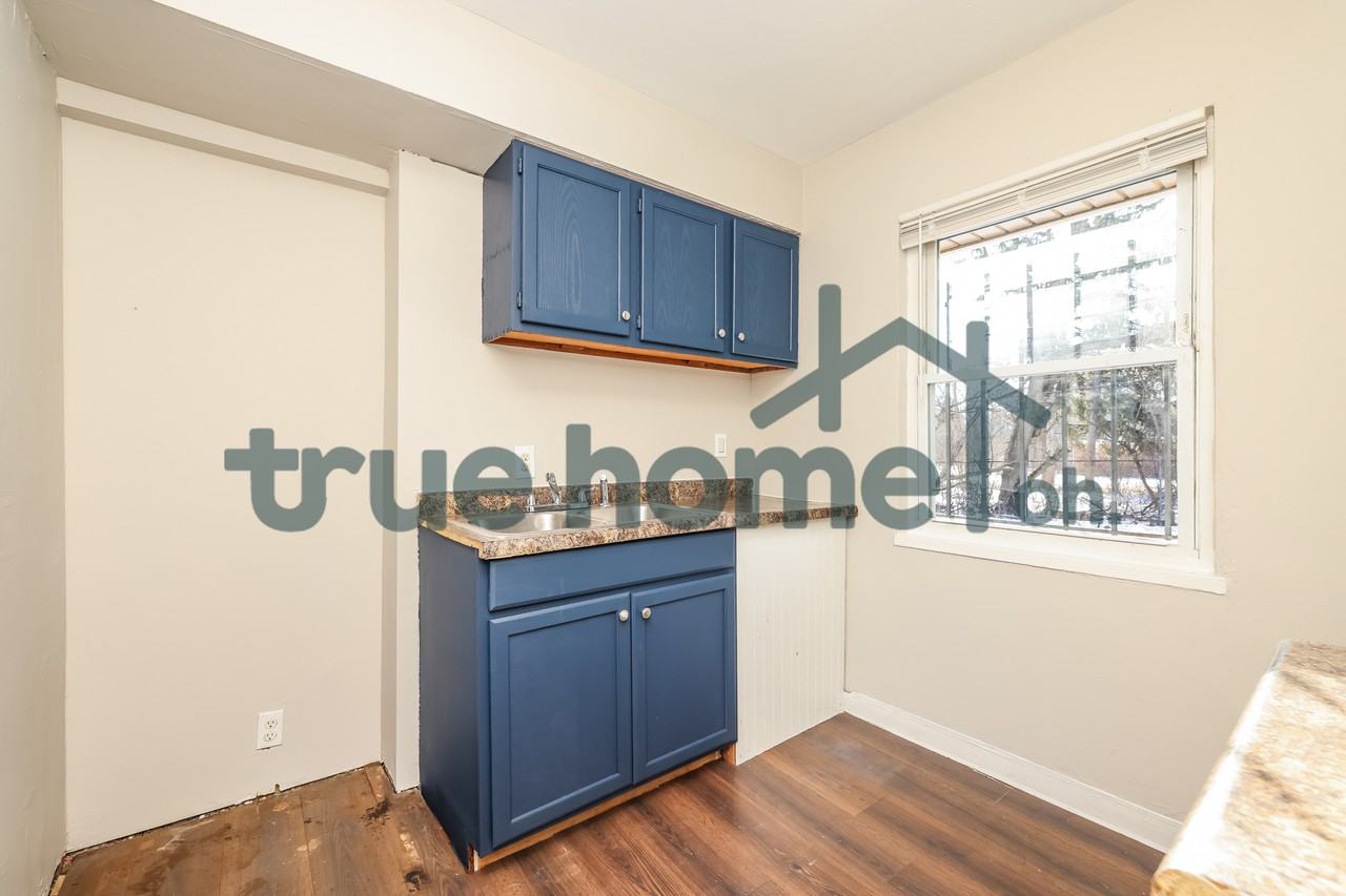 3560 Stanford Pl #2 - Photo 7 of 15