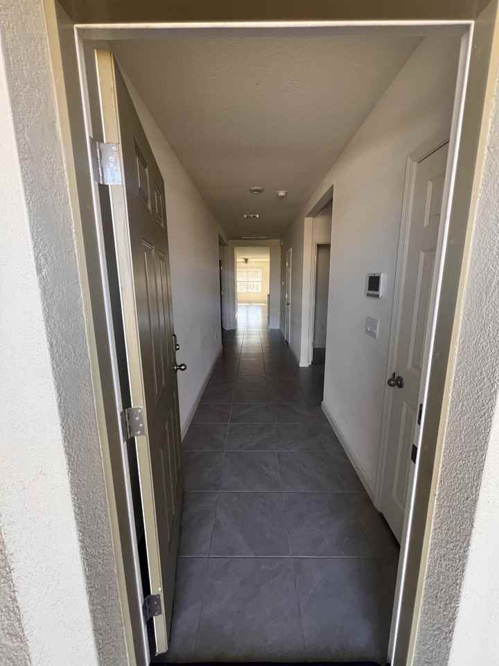 3636 Aberdeen Dr Se #1 - Photo 4 of 12