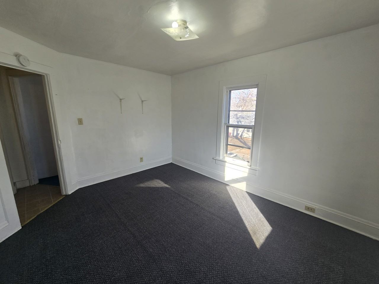 1424 1/2 Grant Ave #1 - Photo 7 of 17