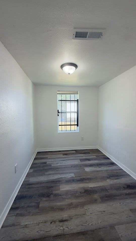2185 Benedict Rd #2187 - Photo 3 of 11