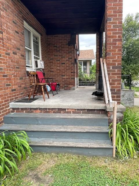 1112 Minnie St #1 - Photo 3 of 20