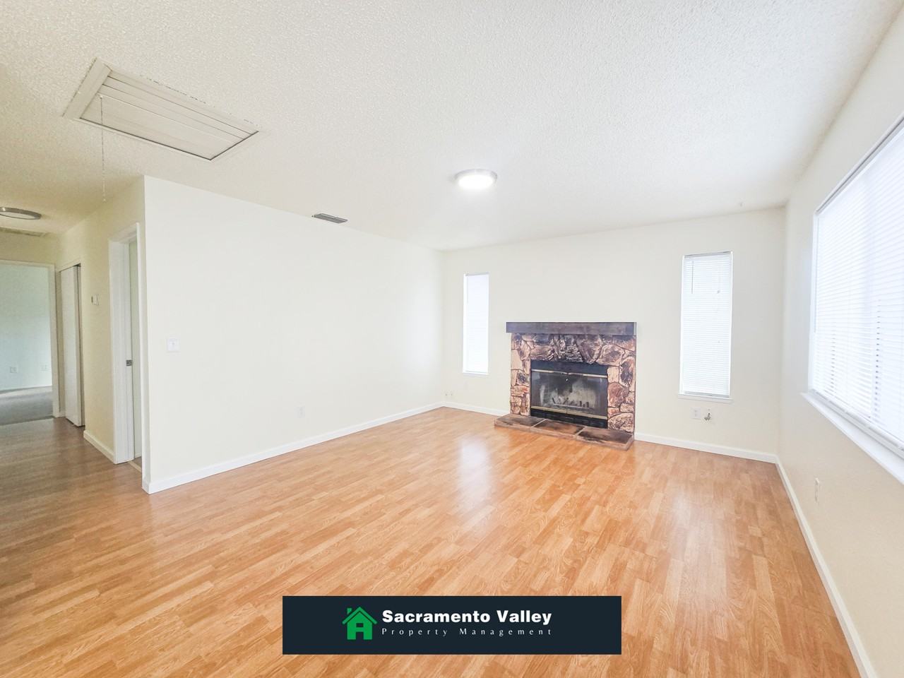 8337 Sutter Buttes Way #1 - Photo 4 of 19