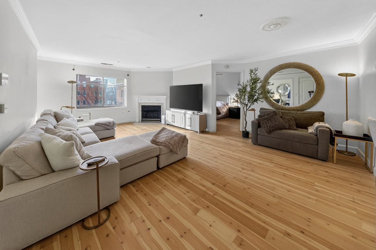 1050 North Stuart Street329 #1 - Photo 2 of 14