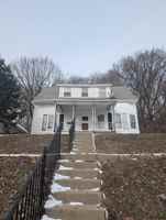 featured image of 1603 Ne Glendale Ave #1