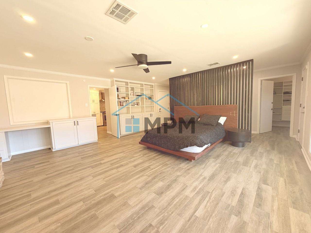 1706 Lexington Ave #1 - Photo 2 of 17