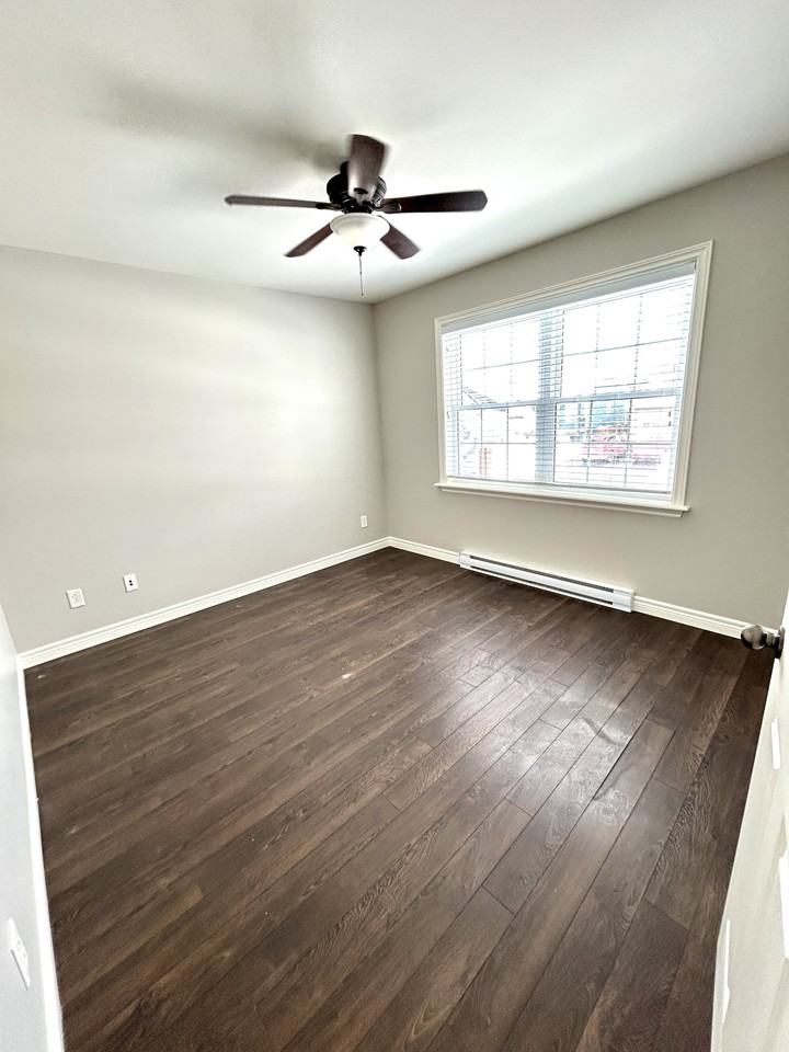 51 Glenlonan St #1 - Photo 5 of 5