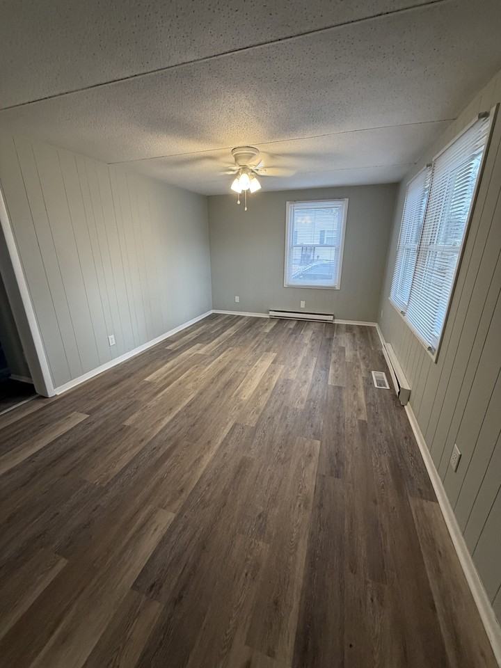 30554 Cannon Dr #1 - Photo 5 of 14