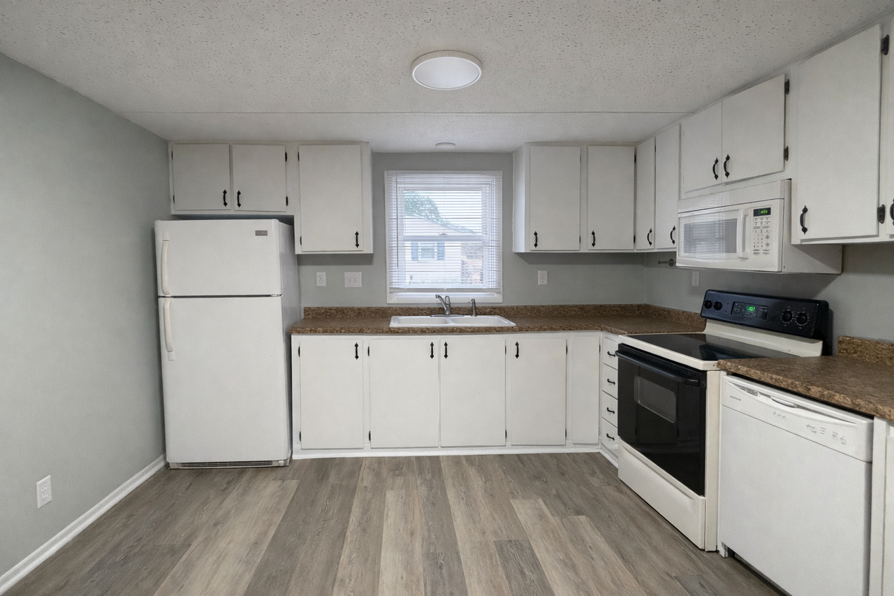 30554 Cannon Dr #1 - Photo 6 of 14