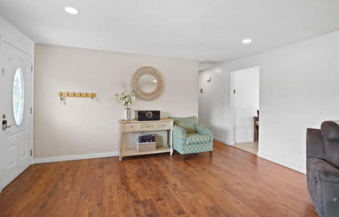 990 Janes Rd #1 - Photo 4 of 27