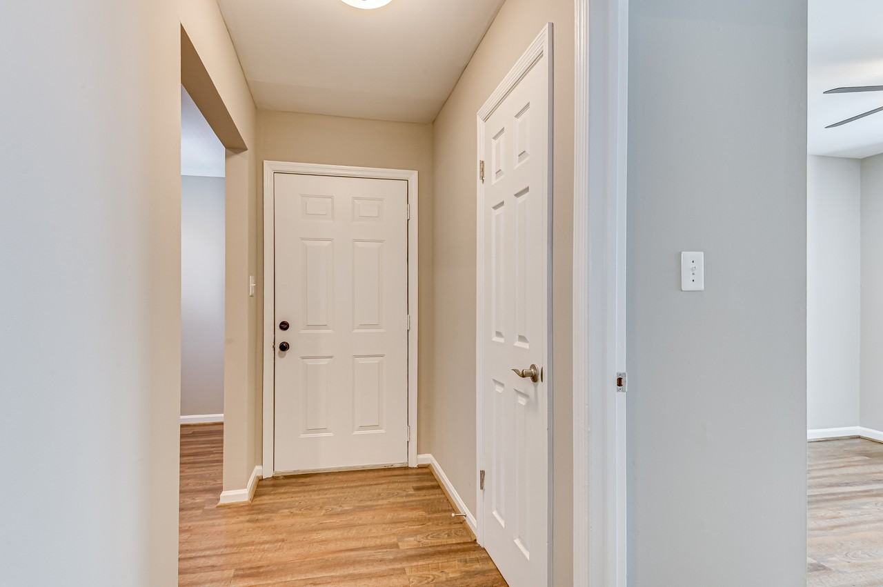 1402 Johns Rd #A - Photo 5 of 28