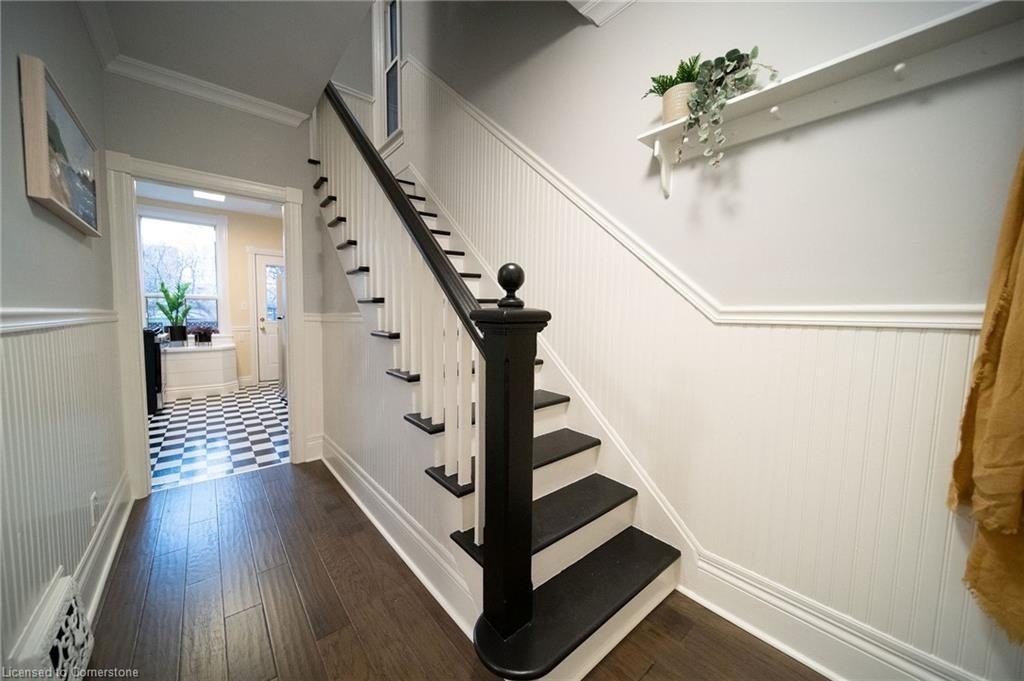 398 Macnab St N Unit 2 - Photo 3 of 7