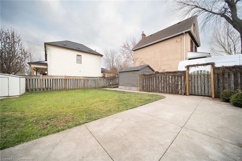 398 Macnab St N Unit 2 - Photo 7 of 7