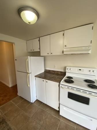 951 Cedar St #B12 - Photo 4 of 22