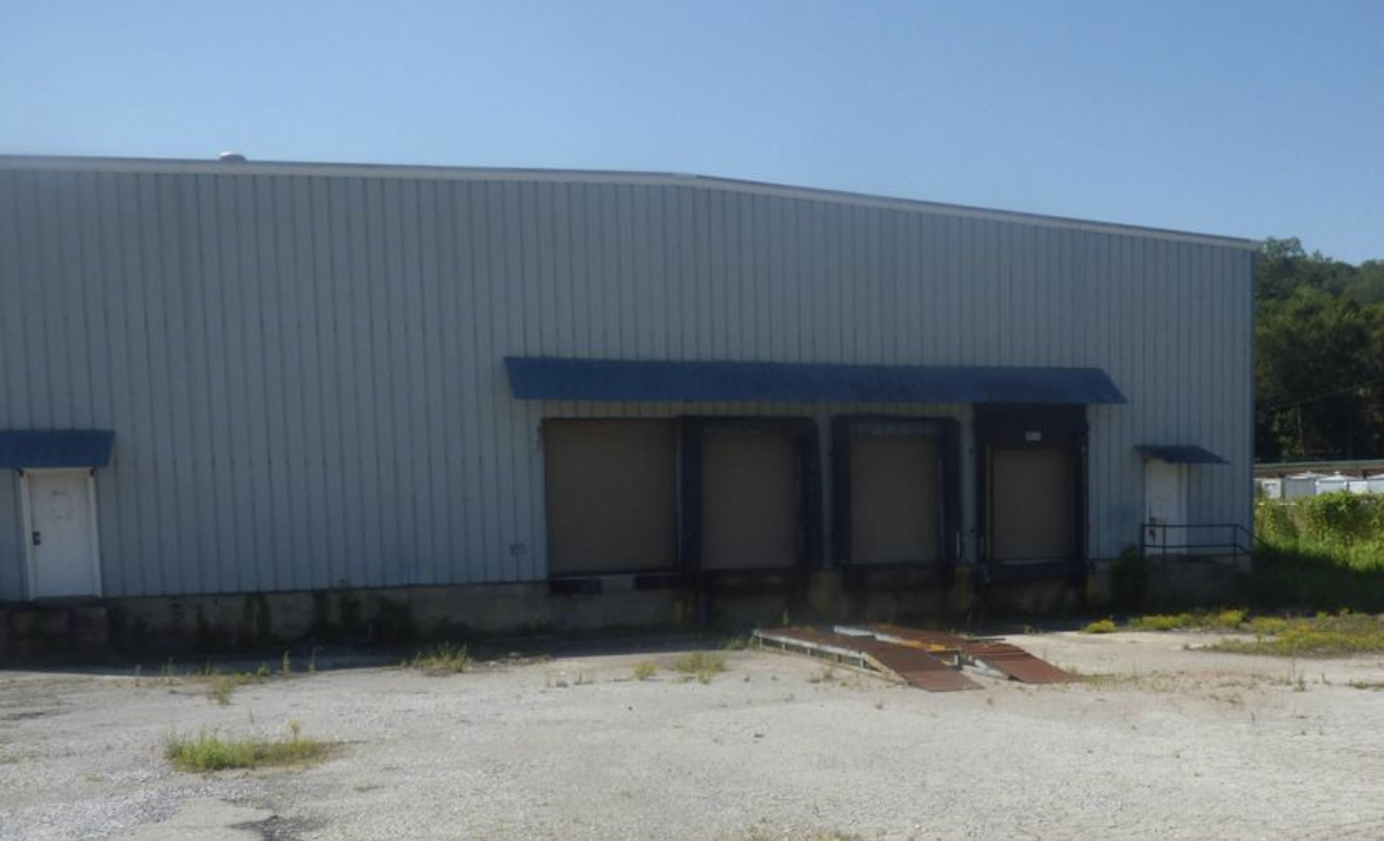 308 Noble St #1 - Photo 2 of 3