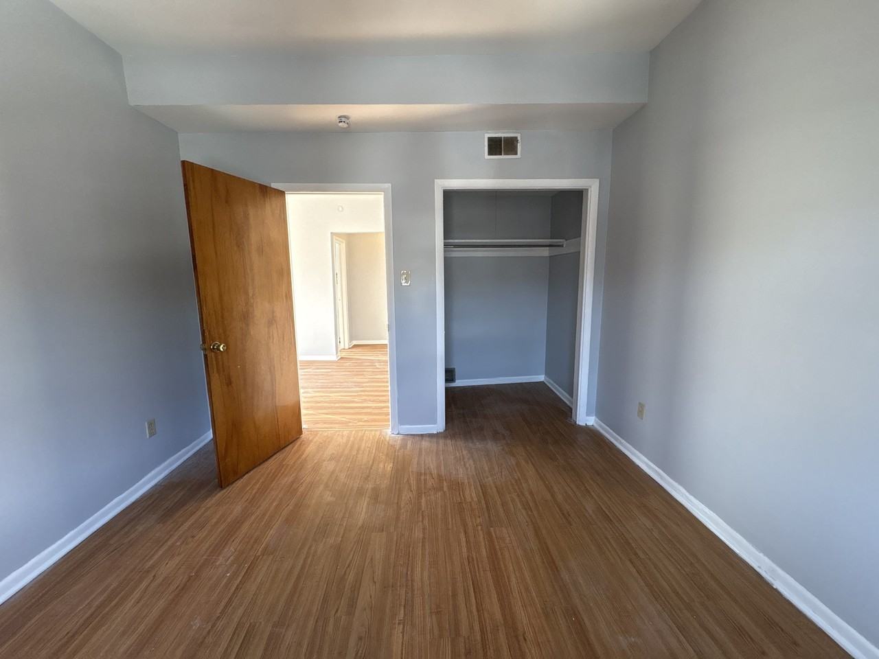 712 Russellwood Avenue - 3 - 2nd rear #3-2ndREAR - Photo 6 of 12