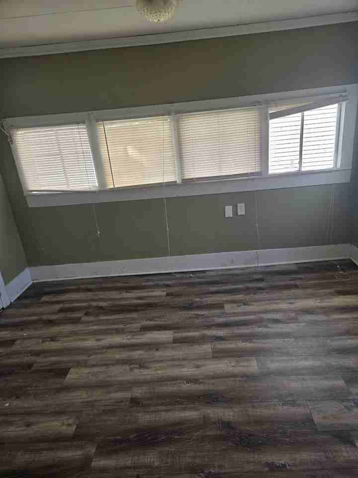 306 S Severin St #1 - Photo 2 of 12