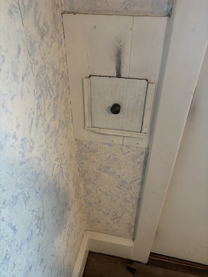 2 S Vine St #1 - Photo 4 of 50