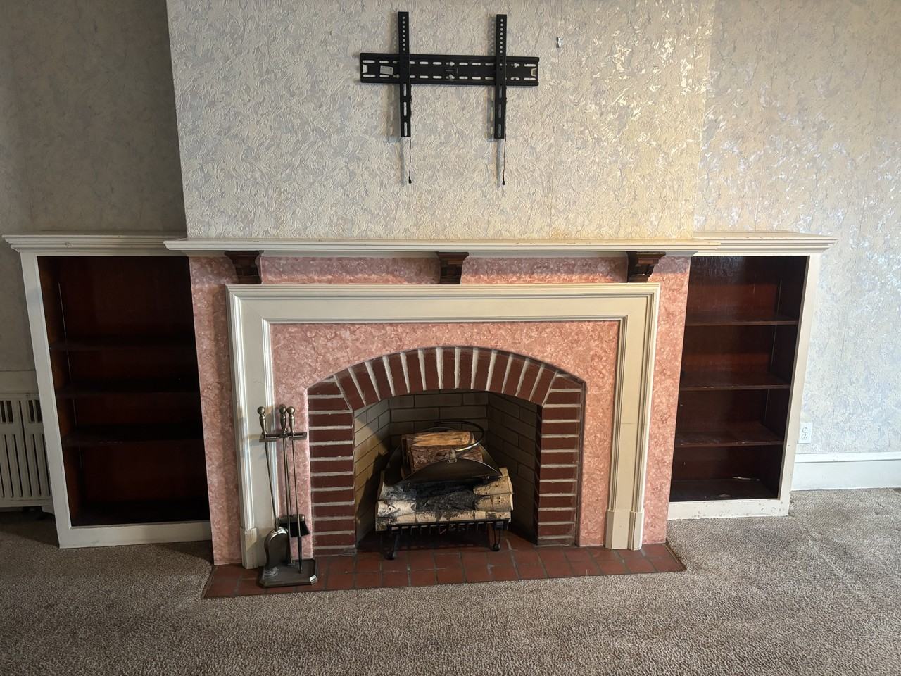 2 S Vine St #1 - Photo 6 of 50