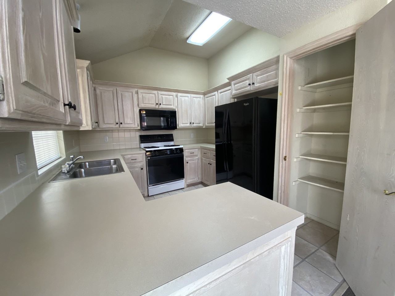 3770 Apex Ct #1 - Photo 4 of 14